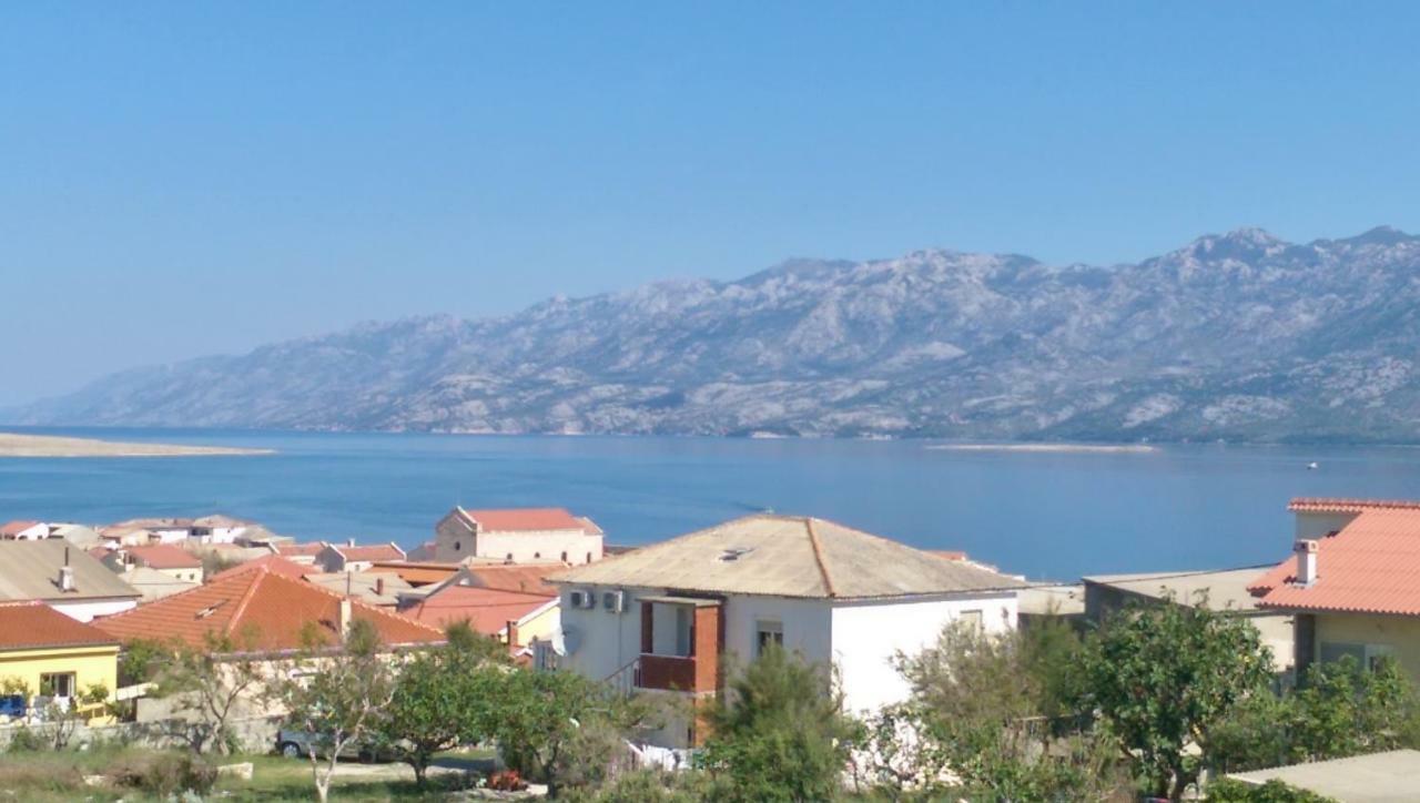 Mauro Apartment Razanac Bagian luar foto